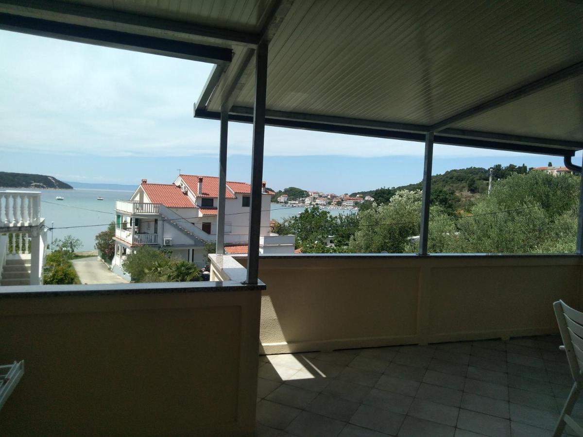 Apartments Kampor Damira Rab Town Zewnętrze zdjęcie