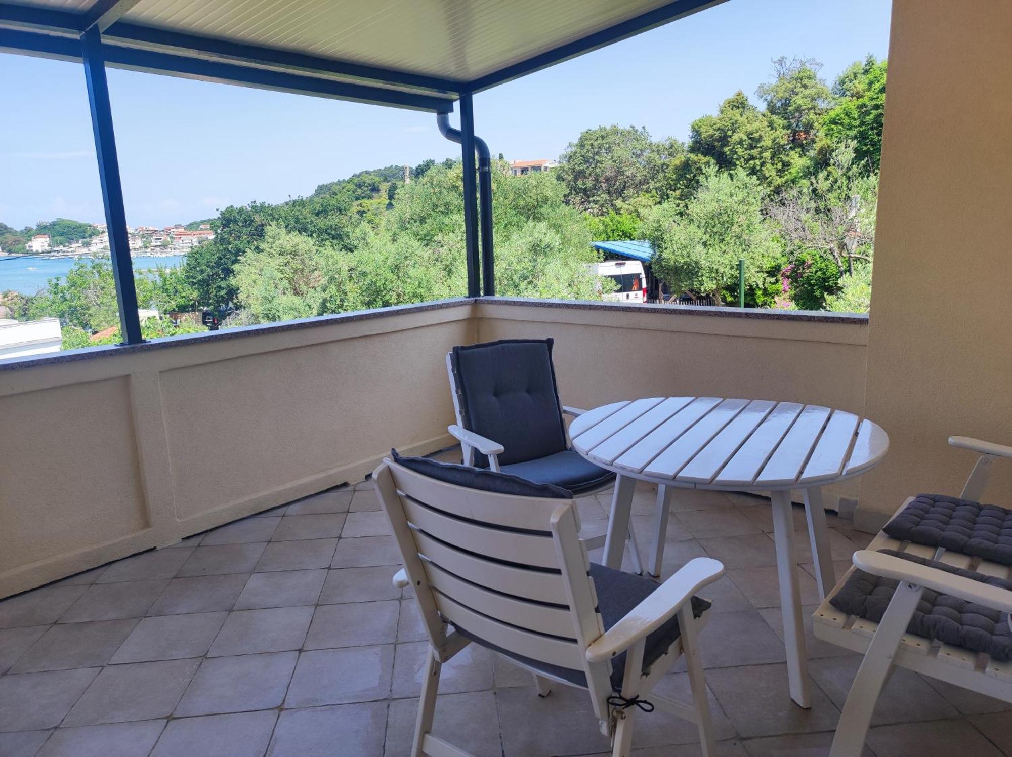Apartments Kampor Damira Rab Town Zewnętrze zdjęcie