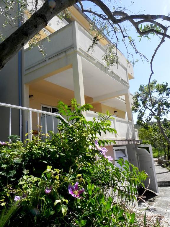 Apartments Kampor Damira Rab Town Zewnętrze zdjęcie
