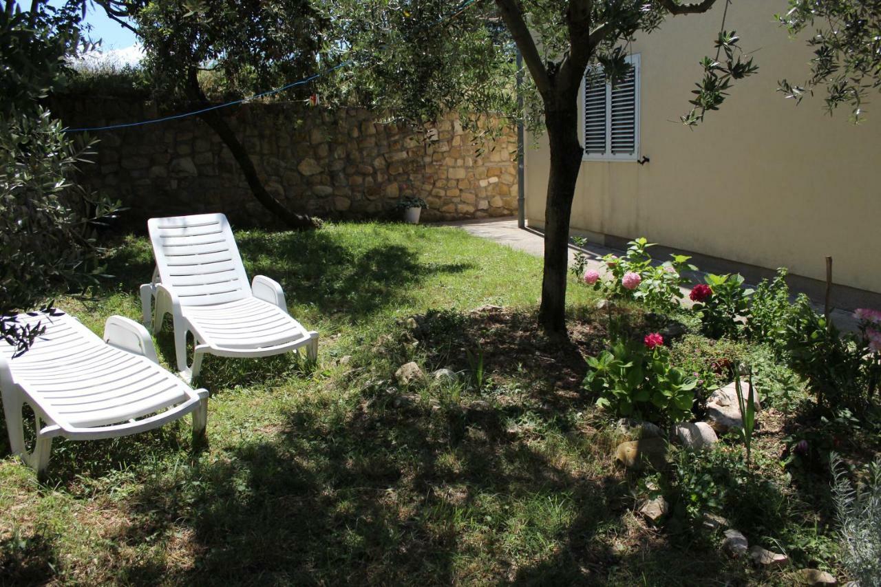Apartments Kampor Damira Rab Town Zewnętrze zdjęcie